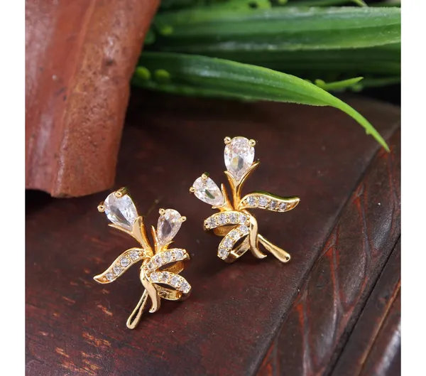 Gold_American_Diamond_Alloy_Trendy_Earring_For_Women