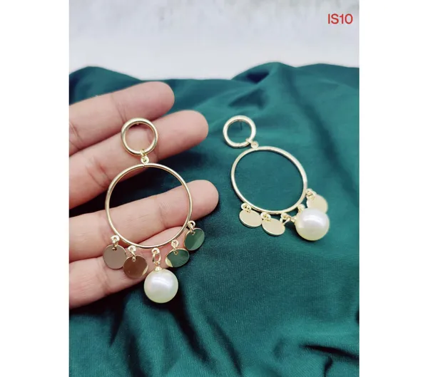 Gold_American_Diamond_Alloy_Trendy_Earring_For_Women