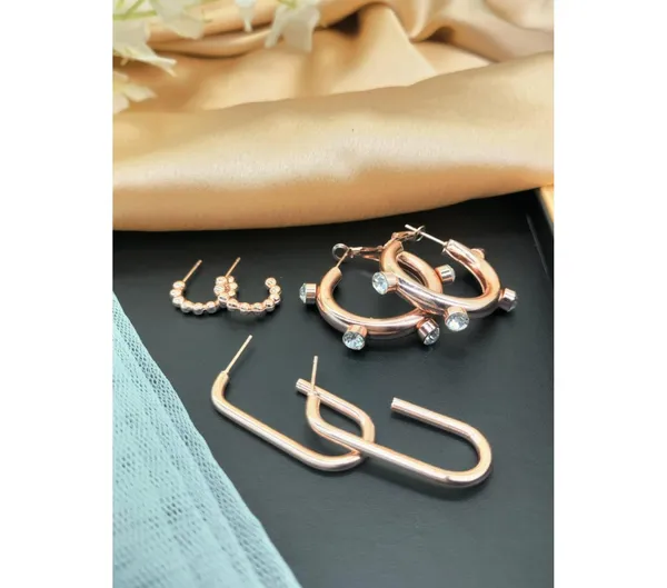 Gold_American_Diamond_Alloy_Trendy_Earring_For_Women