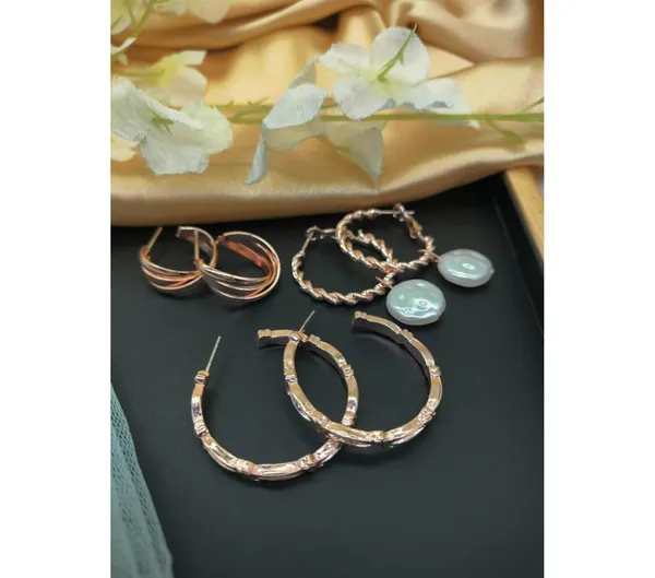 Gold_American_Diamond_Alloy_Trendy_Earring_For_Women