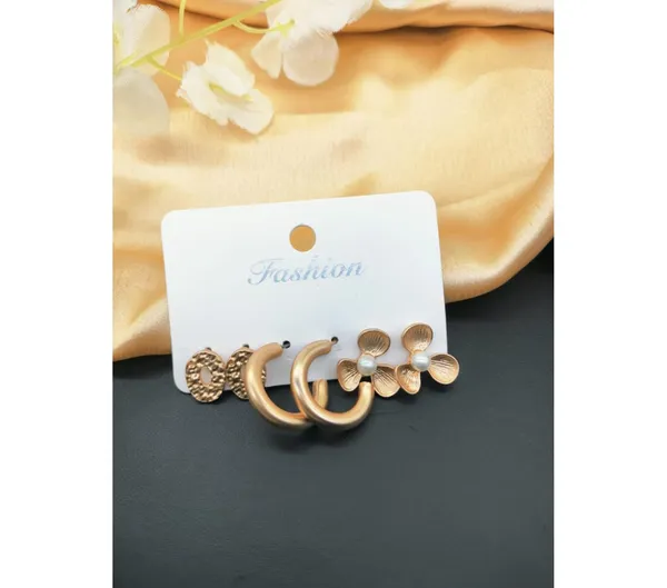 Gold_American_Diamond_Alloy_Trendy_Earring_For_Women