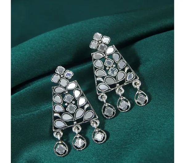 Silver_American_Diamond_Alloy_Trendy_Earring_For_Women
