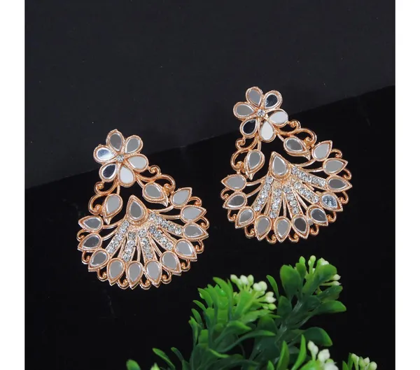 Gold_American_Diamond_Alloy_Trendy_Earring_For_Women
