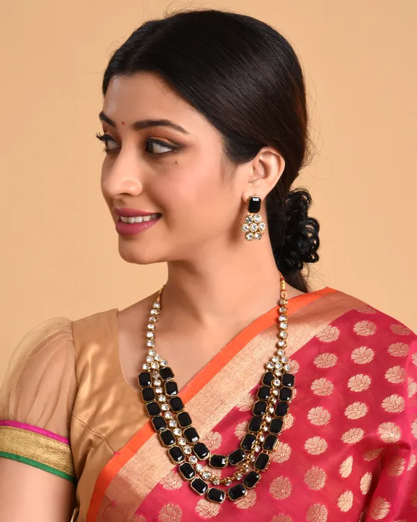 Black_Gold_Plated_Layered_Necklace_Set_For_Women