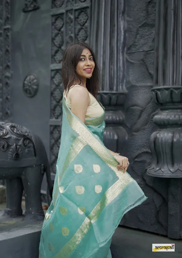 Cotton_Silk_Saree_with_Unstiched_Blouse_Piece