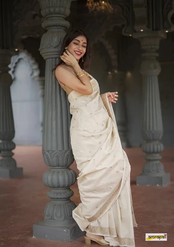 Cotton_Silk_Saree_with_Unstiched_Blouse_Piece
