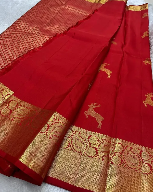 PERFECT_BANARASI_SOFT_SILK_SAREE_with_Unstitched_Blouse