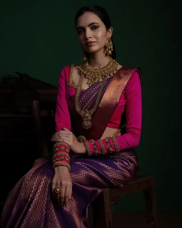 Purple_Soft_Silk_Saree_With_Blouse_Piece_For_Women