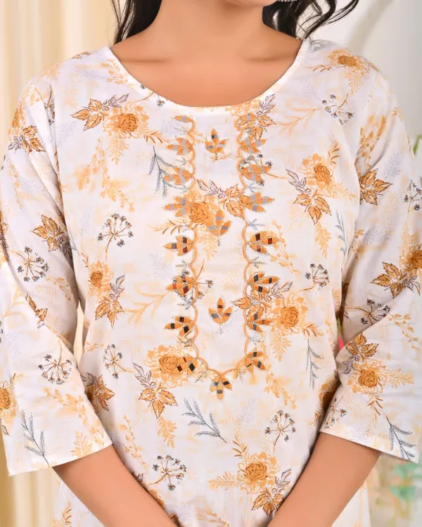 Floral_Printed_Thread_Work_Kurta_With_Palazzos_&_Dupatta