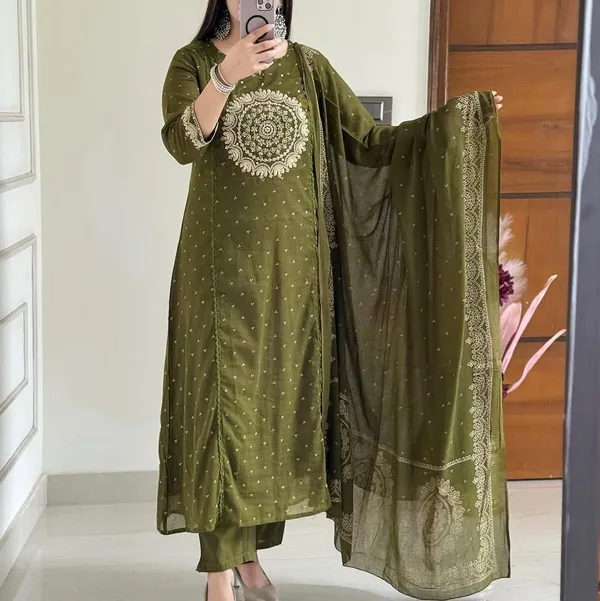 Green_Women_Ethnic_Motifs_Printed_Pleated_Thread_Work_Pure_Cotton_Kurta_with_Trousers_&_With_Dupatta