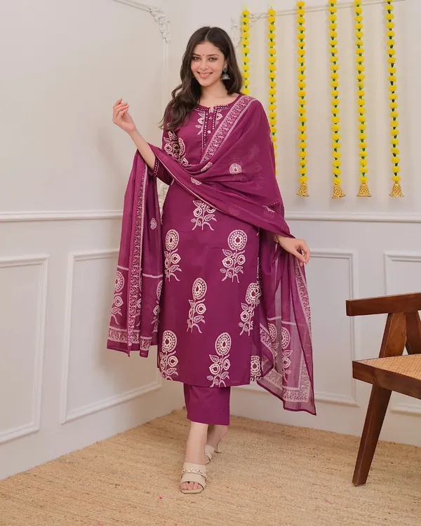 Magenta_Premium_Cotton_Mirror_Suit