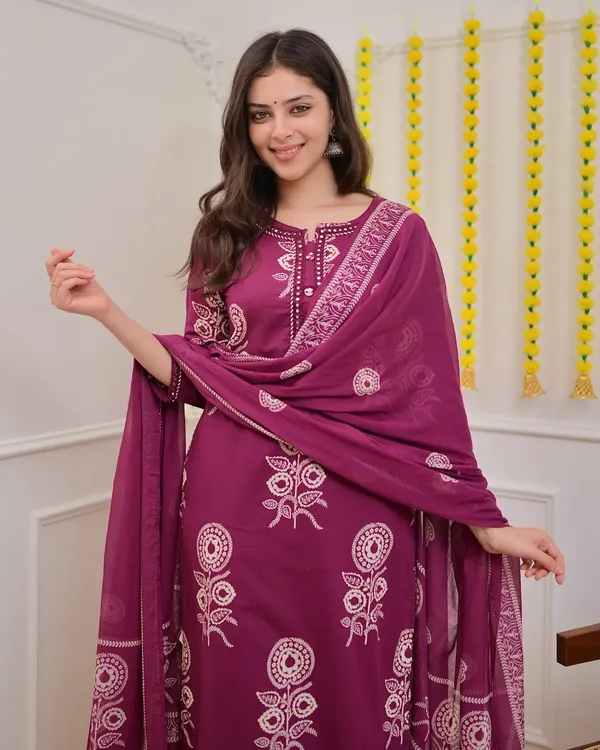 Magenta_Premium_Cotton_Mirror_Suit