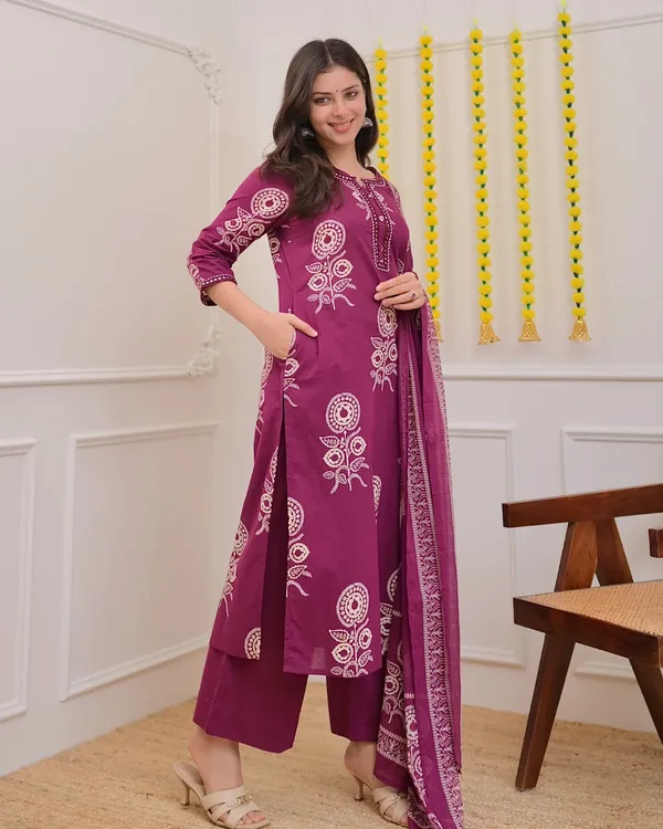 Magenta_Premium_Cotton_Mirror_Suit