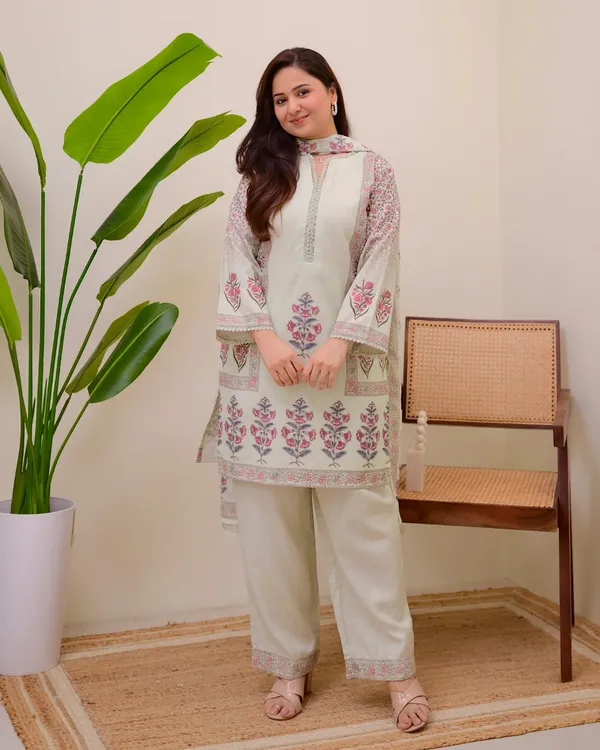 Mint_Green_3_PC_Pure_Cotton_Linen_Floral__Suit_Set_For_Women_