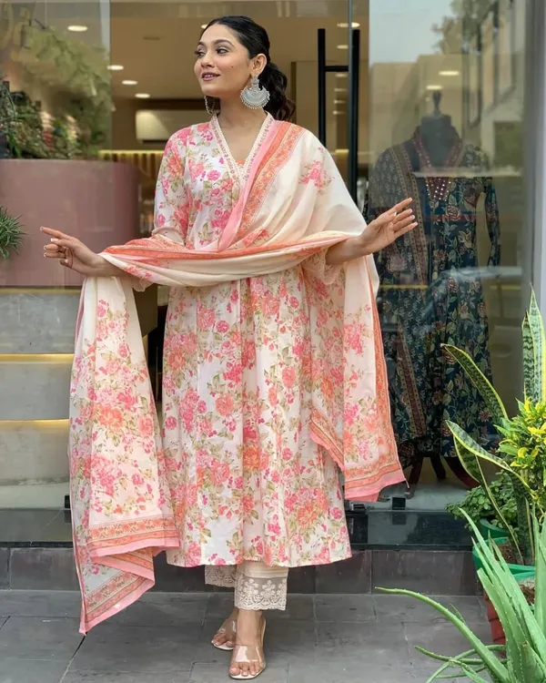 Pink_Cotton_Printed_Kurta,_Salwar_&_Dupatta_Set