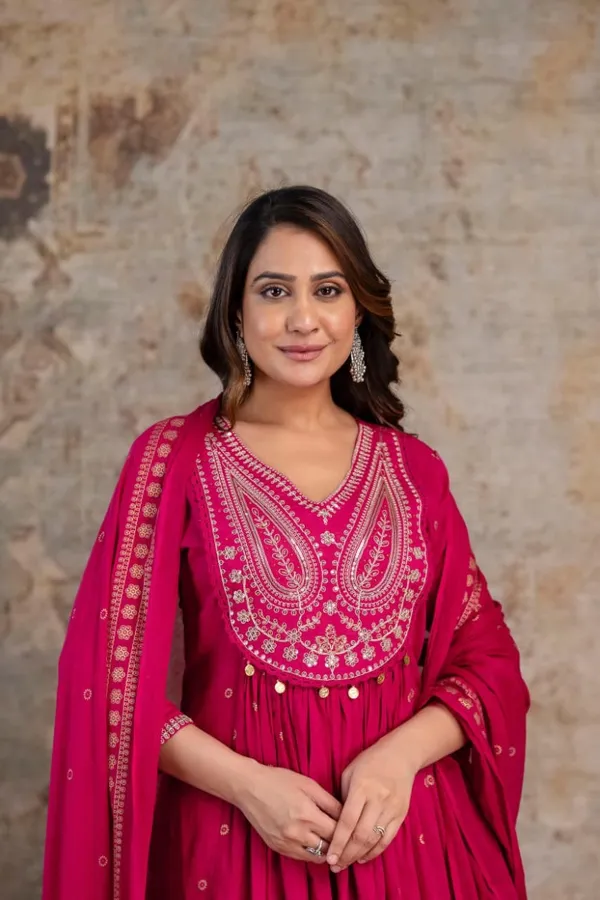 Pink_Paisley_Handwork_A_Line_Mul_Cotton_Suit