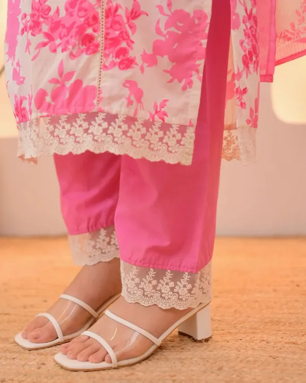 Pink_Petals_Lace_Cotton_Kurti_Pant_Dupatta_Set