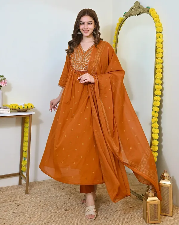 Rust_Paisley_Handwork_A_Line_Mul_Cotton_Suit