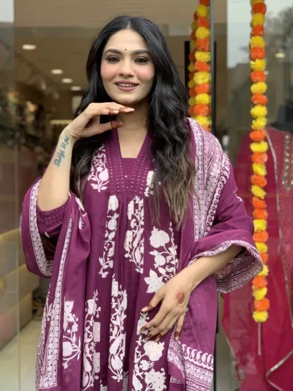 Wine_Cotton_Kurta_Pant_And_Dupatta_Set_(Upto_6XL)