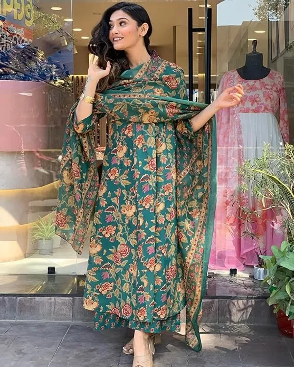 Women_Floral_Printed_V-Neck_Anarkali_Kurta_With_Palazzos_&_Dupatta