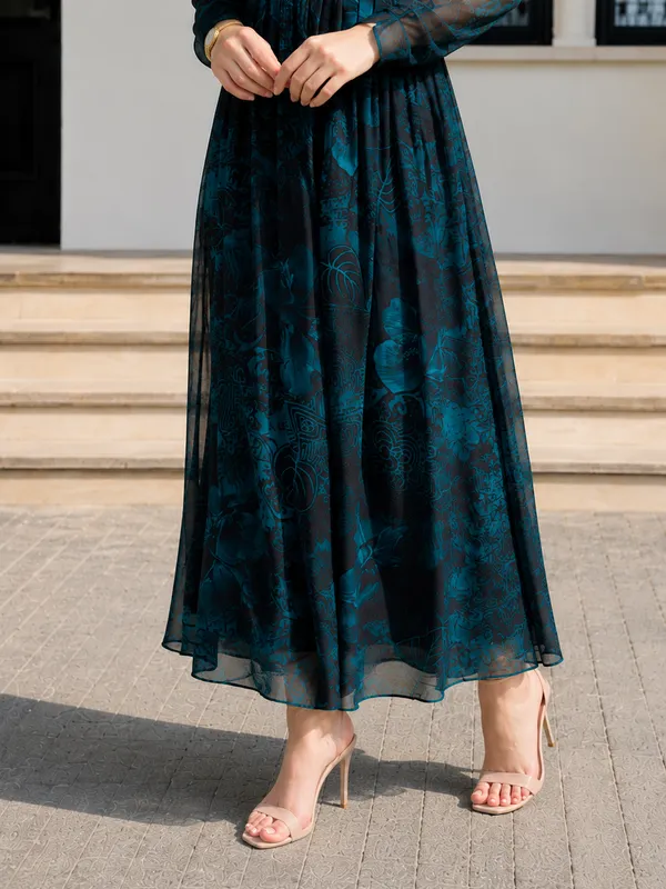 Women_Printed_Flared_Maxi_Dress_with_Full_Sleeves