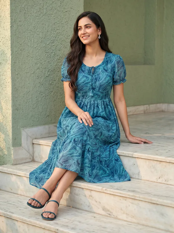 Is_dress_ke_liye_aap_ye_details_use_kar_sakte_ho: