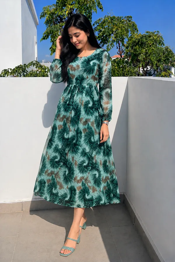 Women_Printed_Flared_Maxi_Dress_with_Full_Sleeves
