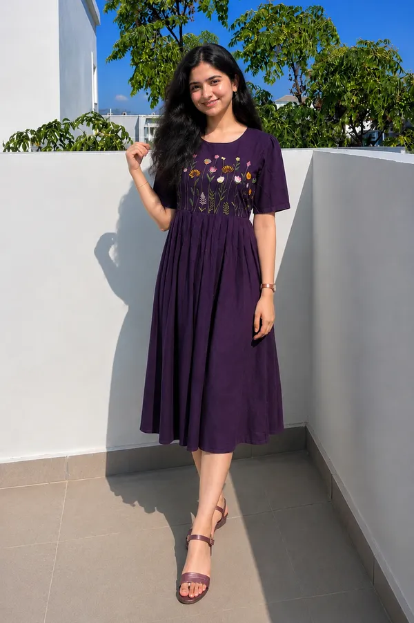 Women’s_Off_Purple_Cotton_Floral_Thread_Embroidered_Knee-Length_Dress