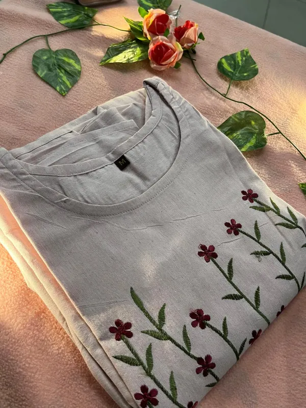 Women’s_Pink__Cotton_Floral_Thread_Embroidered_Knee-Length_Dress