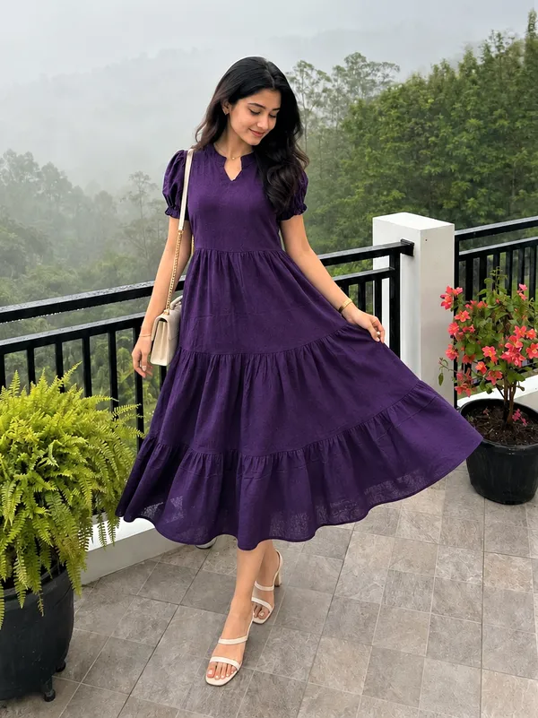 Women’s_Striped_Tiered_A-Line_Midi_Dress_with_Short_Puff_Sleeves
