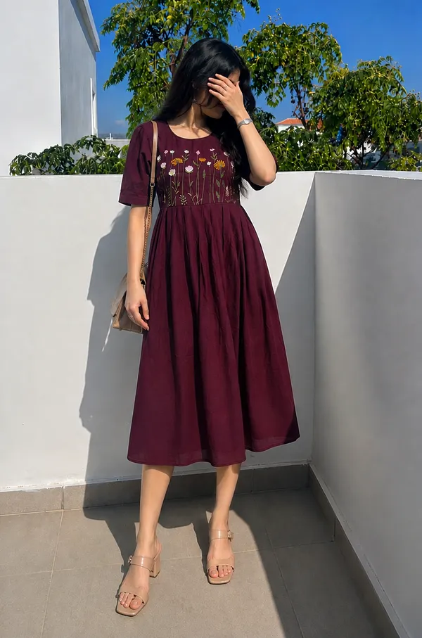 Women’s_red_Cotton_Floral_Thread_Embroidered_Knee-Length_Dress_with_Round_Neck_&_Short_Sleeves
