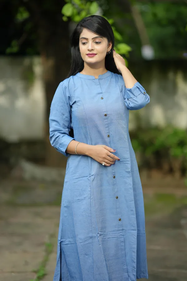Women_Solid_Blue_Color_Cotton_Kurti