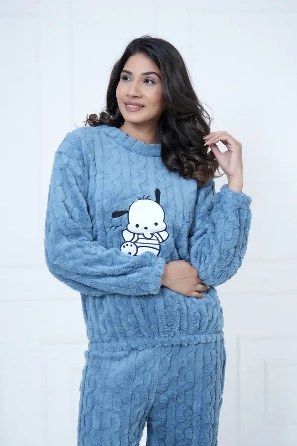Blue_Winterwear_Night_Suit_For_Women
