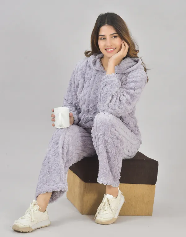 Purple_Winterwear_Night_Suit_With_Hoodie_For_Women