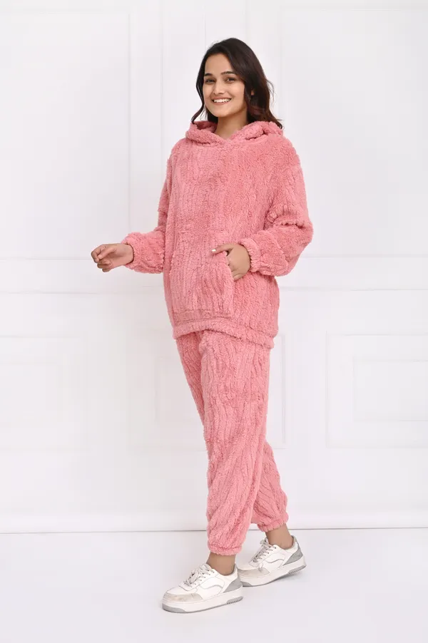 Light_Pink_Peach_Winterwear_Night_Suit_With_Hoodie_For_Women
