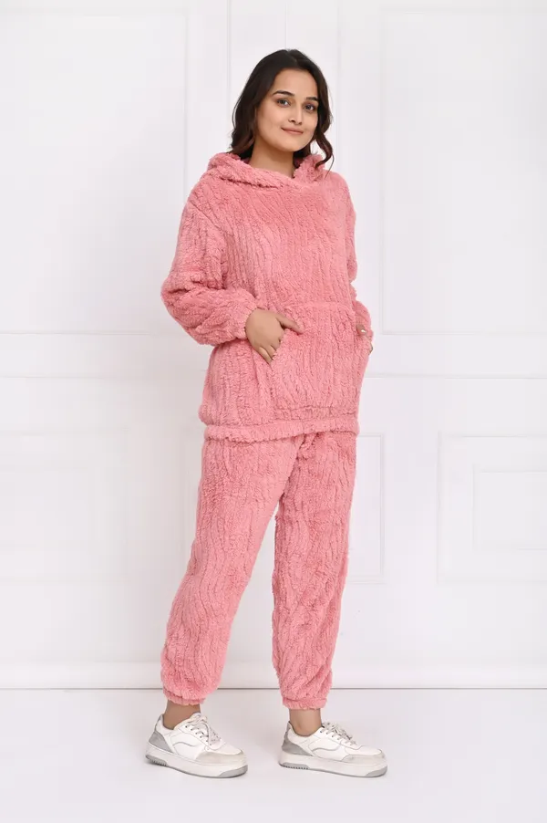 Light_Pink_Peach_Winterwear_Night_Suit_With_Hoodie_For_Women