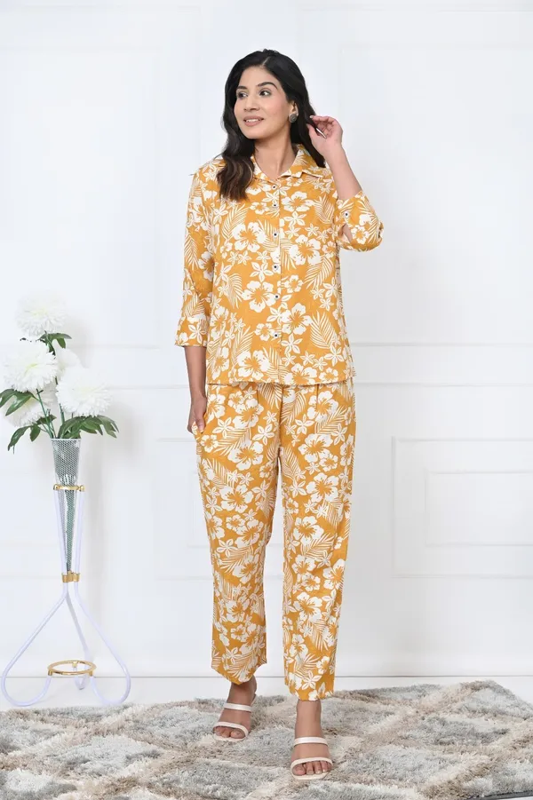 Yellow_Pure_Rayon_Slub_Collar_Neck_Slip_&_On_Co_&_Ord_Set_For_Women