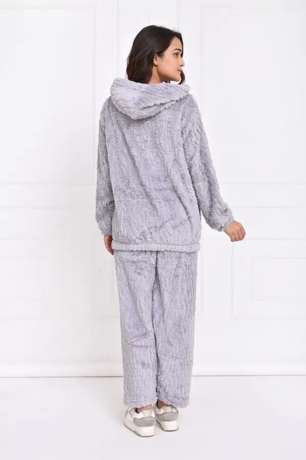 Purple_Light_Winterwear_Night_Suit_With_Hoodie_For_Women