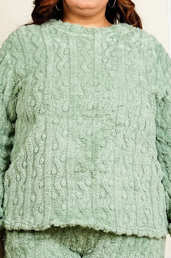 Dark_Green_Plus_Size_Winterwear_Night_Suit_For_Women_Plus