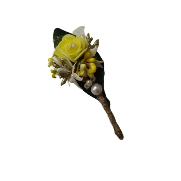 Calixto_Bouquet_Brooch_Of_Yellow_And_White_Color_For_Men_And_Women_,Unisex_Accessory_For_Weddings,_Parties_(_Pack_Of_1)