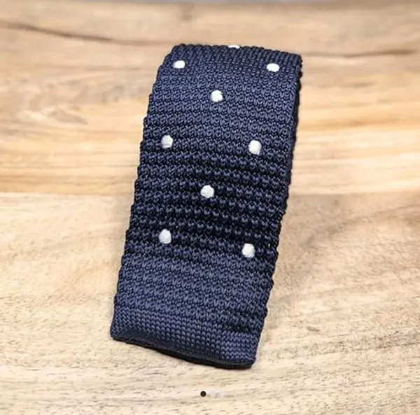 Calixto_Men's_Knitted_Necktie,_Navy_Blue_with_White_Polka_Dots,_Polyester,_Slim_Tie_for_Formal,_Business,_Wedding