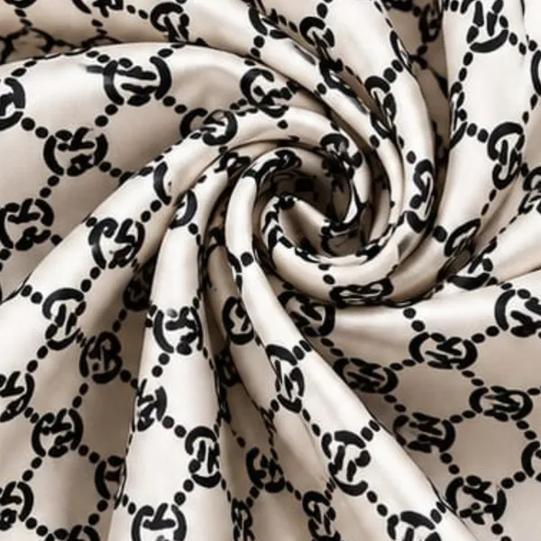 Unisex_Silk-Feel_Satin_Scarf_&_Ascot_for_Men_and_Women_–_Elegant_White_&_Black_Interlocking_Chain_Print_Neckerchief,_Vintage_Cravat_Tie,_Multi-Purpose_Headband,_Hair_Wrap,_and_Fashion_Neck_Scarf