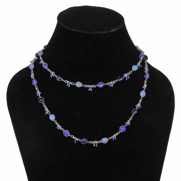 Sky_Blue,_silver_glass_necklace