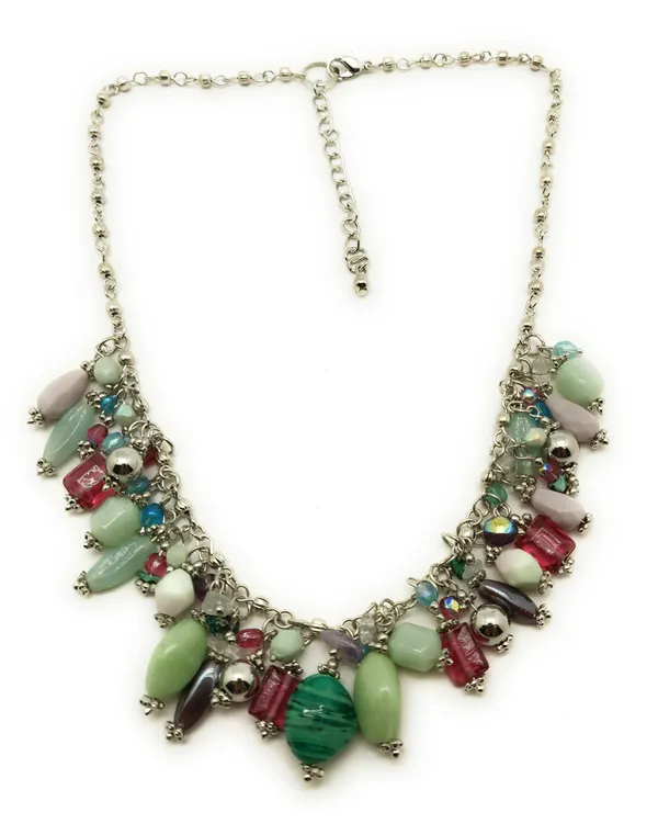 Glimmering_Cascade_Necklace