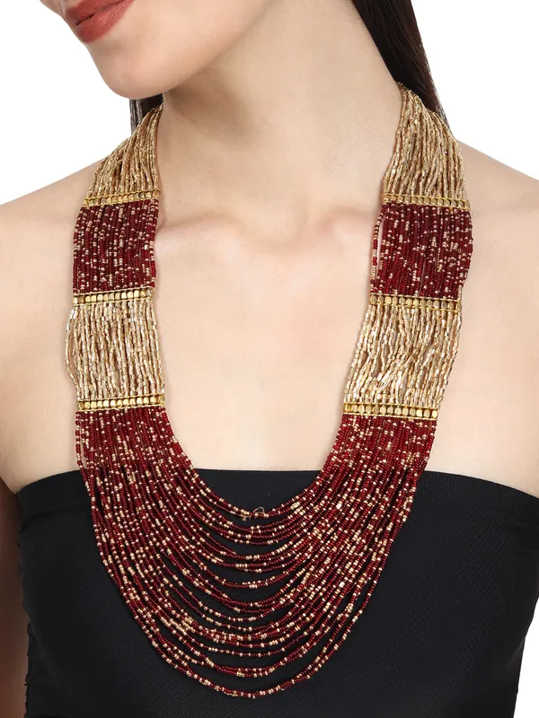 Multilayered_beaded_necklace