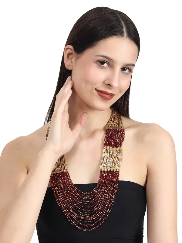 Multilayered_beaded_necklace