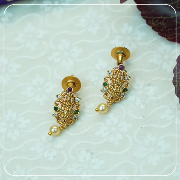 Princess_Chic_Jewellery_Necklace_Sets_By_Bhargav_arts