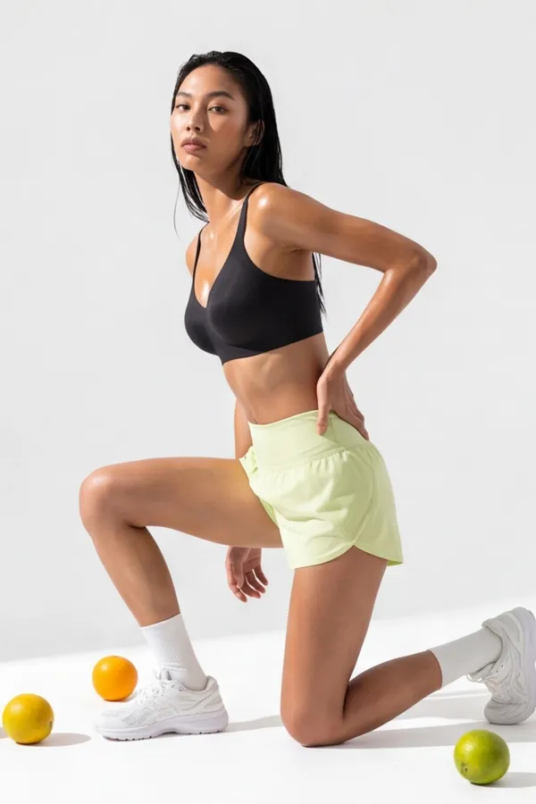 Soft_Contour_Black_Bra