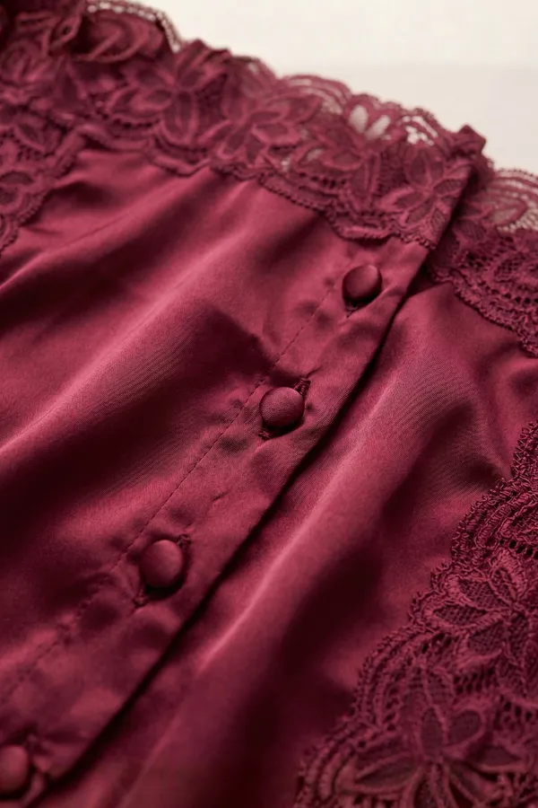 Aira_Soft_Cami_Top_-_Maroon