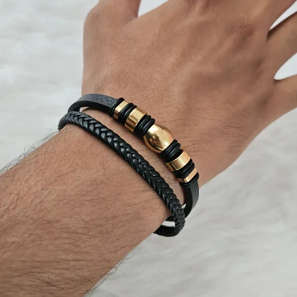 Black_&_Golden_Leather_Caged_Wolf_Bracelet_For_Men